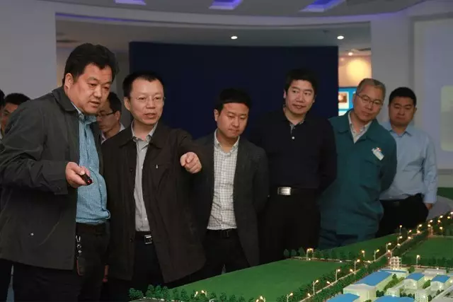 国家工信部规划司投资处副处长冉亮一行莅临龙蟒佰利联集团调研